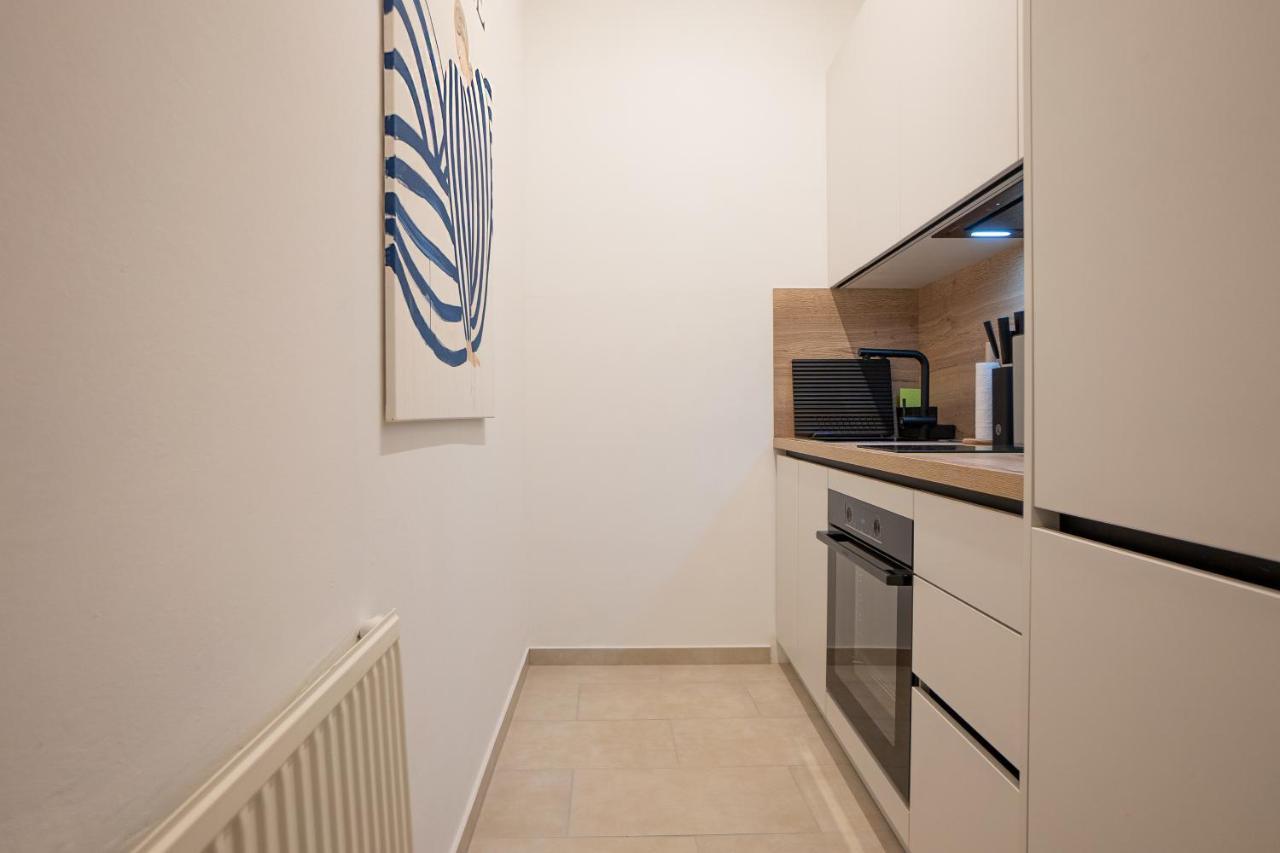 Stylish Central 1-Bedroom Apartment With A Terrace Viena Exterior foto